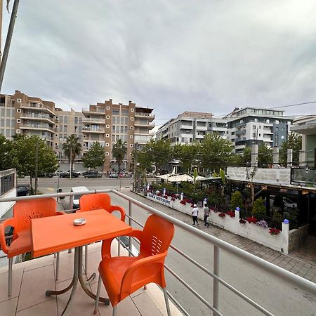 Blue Apartments Vlorë Eksteriør billede
