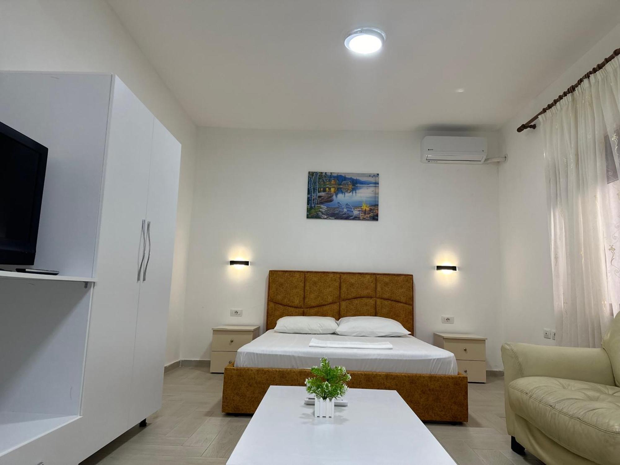 Blue Apartments Vlorë Eksteriør billede