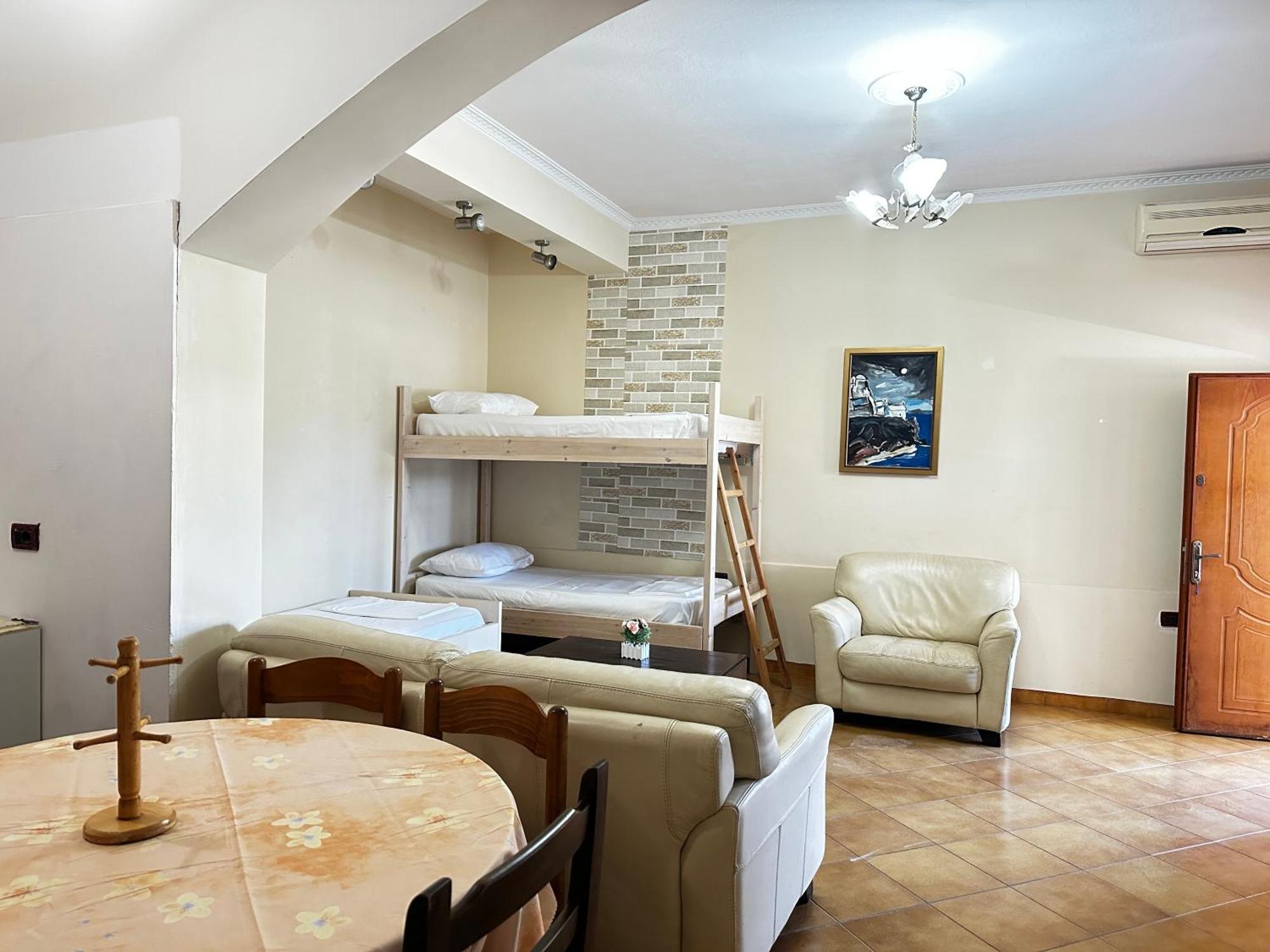 Blue Apartments Vlorë Eksteriør billede